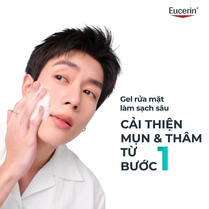 Sửa rửa mặt giảm mụn Eucerin Dermopure Clinical Correcting to Foam